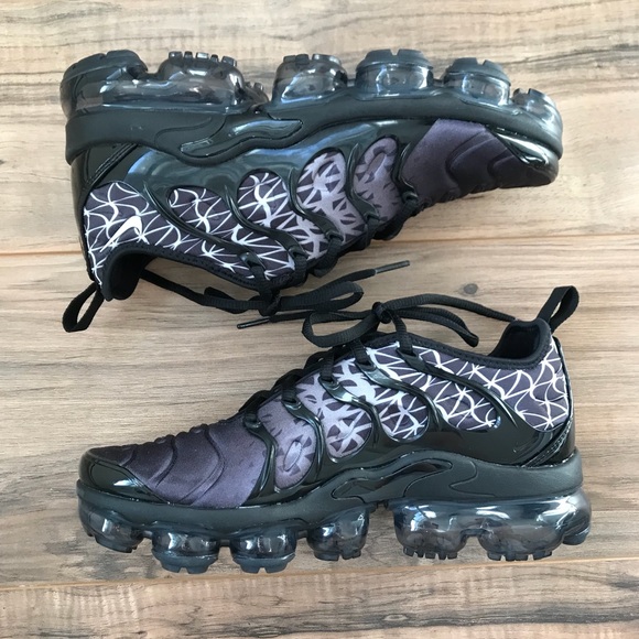 Nike air vapormax plus - Picture 2 of 8